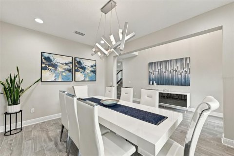 Villa ou maison à vendre à Wesley Chapel, Floride: 5 chambres, 305.83 m2 № 2395531 - photo 9