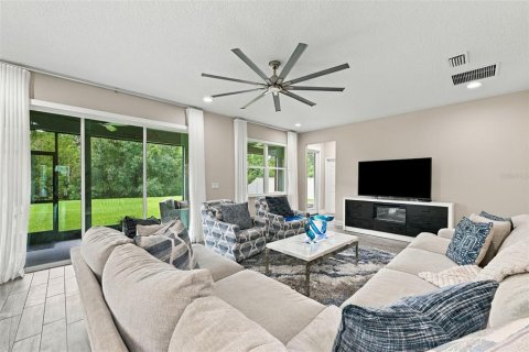 Villa ou maison à vendre à Wesley Chapel, Floride: 5 chambres, 305.83 m2 № 2395531 - photo 17