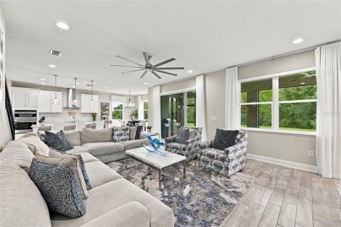 Villa ou maison à vendre à Wesley Chapel, Floride: 5 chambres, 305.83 m2 № 2395531 - photo 21