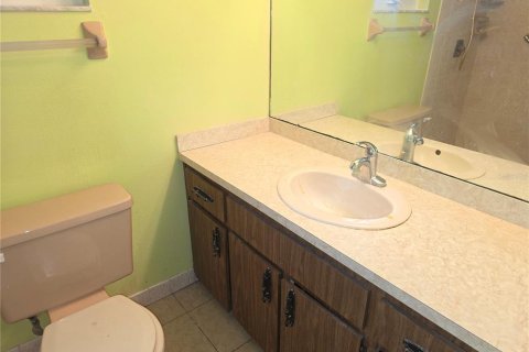 House in Spring Hill, Florida 2 bedrooms, 119.29 sq.m. № 1850053 - photo 11