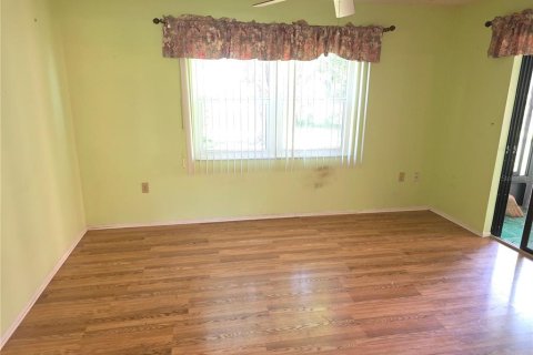 House in Spring Hill, Florida 2 bedrooms, 119.29 sq.m. № 1850053 - photo 7