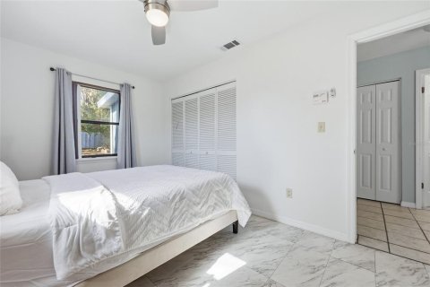 Casa en venta en Gainesville, Florida, 2 dormitorios, 91.42 m2 № 2145506 - foto 13