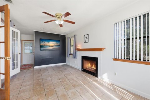 Casa en venta en Gainesville, Florida, 2 dormitorios, 91.42 m2 № 2145506 - foto 11
