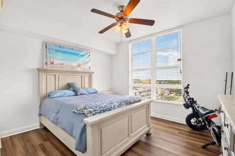 Condo in Boynton Beach, Florida, 2 bedrooms  № 2192108 - photo 13