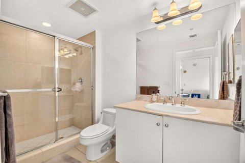 Condo in Boynton Beach, Florida, 2 bedrooms  № 2192108 - photo 11