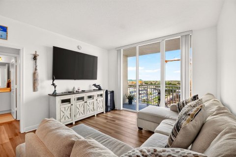 Condo in Boynton Beach, Florida, 2 bedrooms  № 2192108 - photo 17