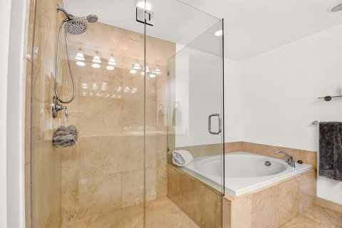 Condo in Boynton Beach, Florida, 2 bedrooms  № 2192108 - photo 6