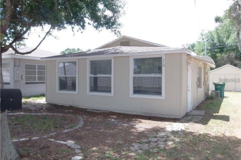 House in Eustis, Florida 2 bedrooms, 80.27 sq.m. № 1857707 - photo 1