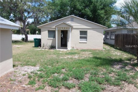 House in Eustis, Florida 2 bedrooms, 80.27 sq.m. № 1857707 - photo 8