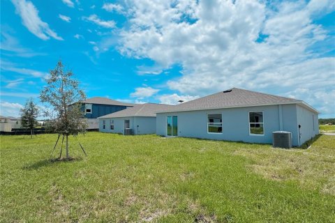 House in Eagle Lake, Florida 3 bedrooms, 138.15 sq.m. № 1851044 - photo 16