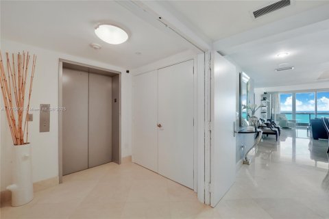 Купить кондоминиум в Майами, Флорида 3 спальни, 197.88м2, № 2015353 - фото 26