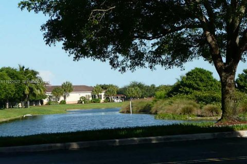 Снять в аренду кондоминиум в Мирамар, Флорида 2 спальни, 100.33м2, № 1983959 - фото 17