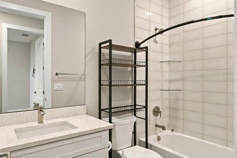Villa ou maison à louer à Venice, Floride: 2 chambres, 141.68 m2 № 2400150 - photo 23