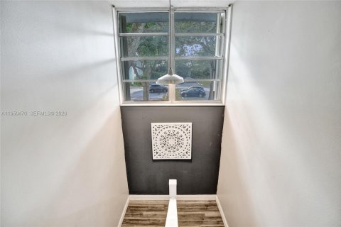 Townhouse in Davie, Florida 3 bedrooms, 124.49 sq.m. № 2005932 - photo 26