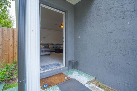 House in Orlando, Florida 3 bedrooms, 121.14 sq.m. № 1829444 - photo 8