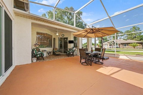 Villa ou maison à vendre à Palm Coast, Floride: 4 chambres, 219.53 m2 № 2096620 - photo 27