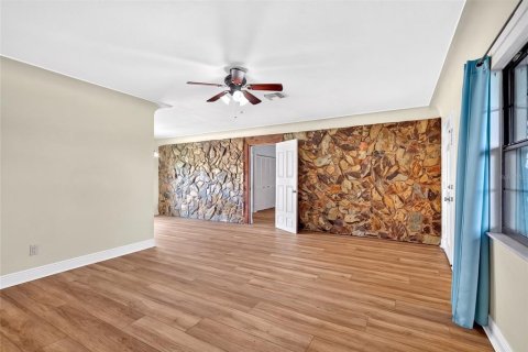 Villa ou maison à vendre à Inverness, Floride: 3 chambres, 141.21 m2 № 2418993 - photo 6