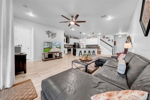 Touwnhouse à Oldsmar, Floride 4 chambres, 240.34 m2 № 2098610