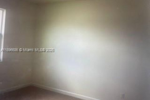 Townhouse in West Palm Beach, Florida 2 bedrooms, 132.11 sq.m. № 1948359 - photo 12