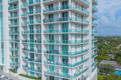 Купить кондоминиум в Майами, Флорида 2 спальни, 98.38м2, № 1855176 - фото 30