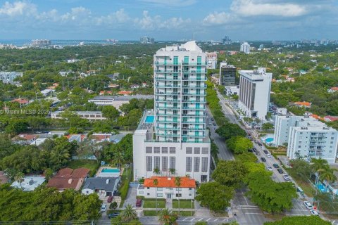 Купить кондоминиум в Майами, Флорида 2 спальни, 98.38м2, № 1855176 - фото 24