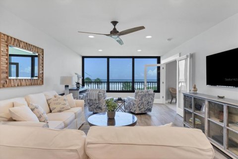 Condominio en alquiler en Sarasota, Florida, 2 dormitorios, 124.21 m2 № 1555601 - foto 4