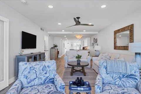 Condominio en alquiler en Sarasota, Florida, 2 dormitorios, 124.21 m2 № 1555601 - foto 3