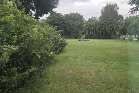 House in Plantation, Florida 4 bedrooms, 229.93 sq.m. № 1817580 - photo 2