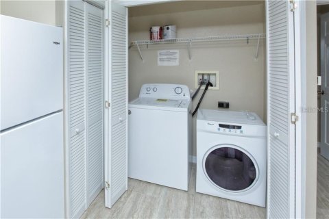 Condominio en alquiler en Kissimmee, Florida, 3 dormitorios, 113.53 m2 № 2103244 - foto 7