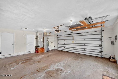 Villa ou maison à vendre à Ormond Beach, Floride: 3 chambres, 214.33 m2 № 2291402 - photo 25