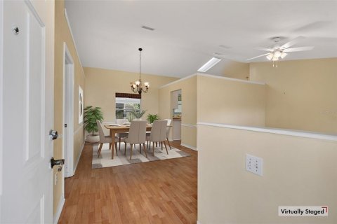 House in Gainesville, Florida 3 bedrooms, 167.41 sq.m. № 2204480 - photo 4