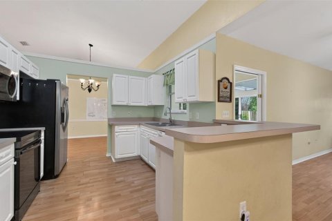 House in Gainesville, Florida 3 bedrooms, 167.41 sq.m. № 2204480 - photo 19