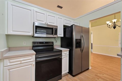 House in Gainesville, Florida 3 bedrooms, 167.41 sq.m. № 2204480 - photo 17