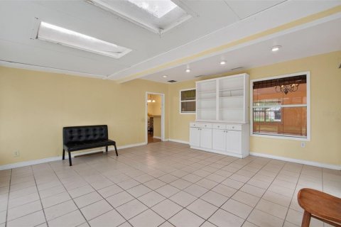 House in Gainesville, Florida 3 bedrooms, 167.41 sq.m. № 2204480 - photo 30