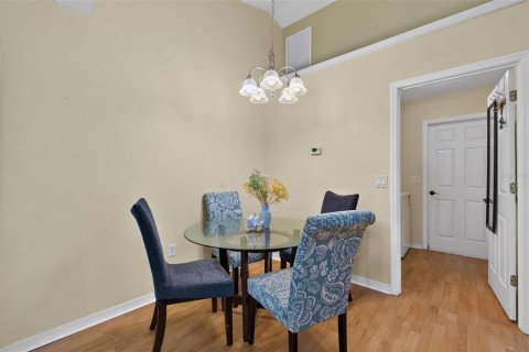 House in Gainesville, Florida 3 bedrooms, 167.41 sq.m. № 2204480 - photo 20