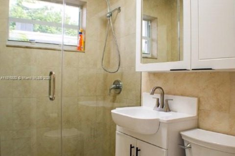 Снять в аренду виллу или дом в Майами, Флорида 1 спальня, 121.14м2, № 1958652 - фото 10