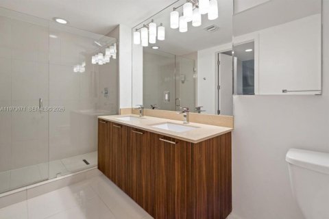 Copropriété à vendre à Doral, Floride: 2 chambres, 101.91 m2 № 2048150 - photo 14