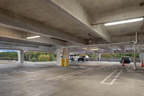 Copropriété à vendre à Doral, Floride: 2 chambres, 101.91 m2 № 2048150 - photo 27