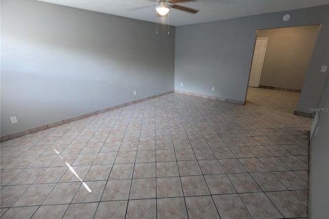 Appartement à louer à Eustis, Floride: 2 chambres, 78.13 m2 № 2167173 - photo 10
