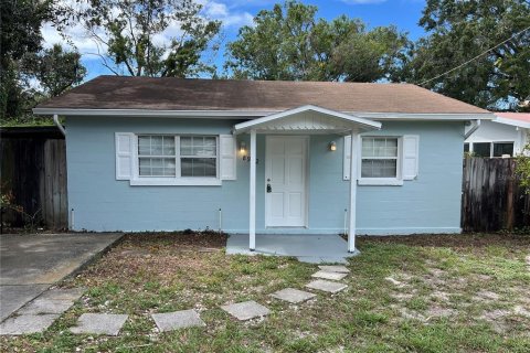 Casa en alquiler en Tampa, Florida, 1 dormitorio, 77.48 m2 № 1899474 - foto 1