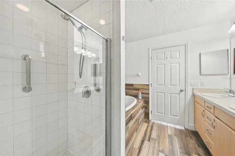 Купить виллу или дом в Норт-Порт, Флорида 9 комнат, 137.96м2, № 2433085 - фото 23