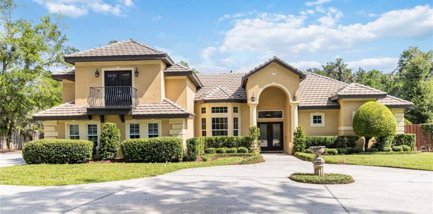 Casa en Apopka, Florida 5 dormitorios, 321.81 m2 № 1825439