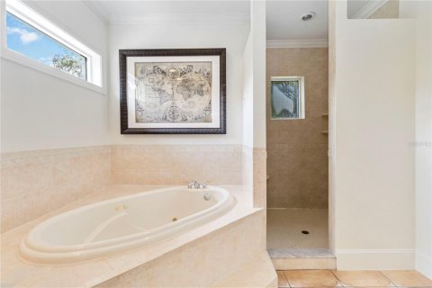 Casa en venta en Apopka, Florida, 5 dormitorios, 321.81 m2 № 1825439 - foto 16