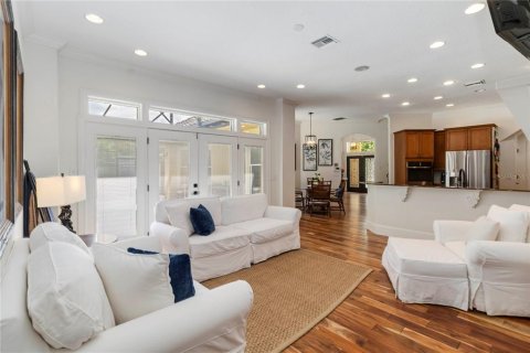 Casa en venta en Apopka, Florida, 5 dormitorios, 321.81 m2 № 1825439 - foto 7