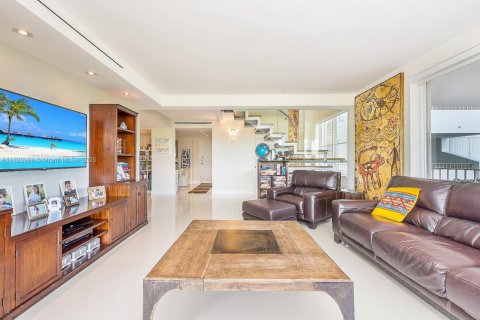 Condominio en alquiler en Key Biscayne, Florida, 4 dormitorios, 234.11 m2 № 1781793 - foto 10