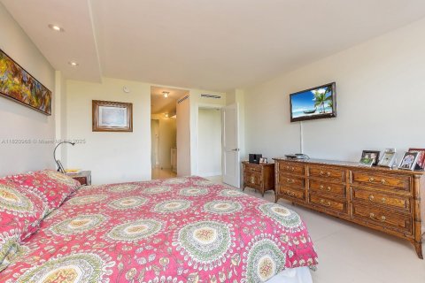 Condominio en alquiler en Key Biscayne, Florida, 4 dormitorios, 234.11 m2 № 1781793 - foto 14