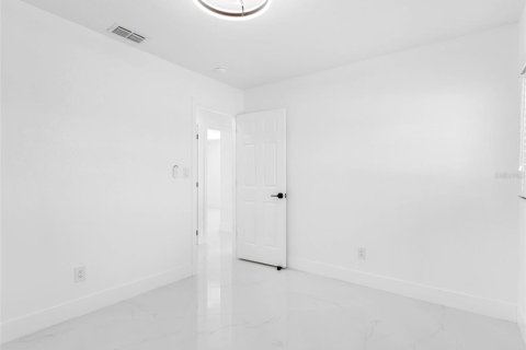 House in Oldsmar, Florida 3 bedrooms, 108.51 sq.m. № 1791969 - photo 28