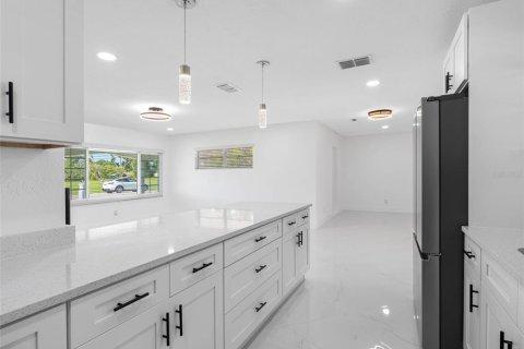 House in Oldsmar, Florida 3 bedrooms, 108.51 sq.m. № 1791969 - photo 19