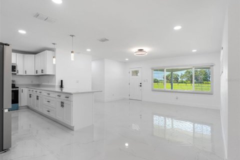 House in Oldsmar, Florida 3 bedrooms, 108.51 sq.m. № 1791969 - photo 15