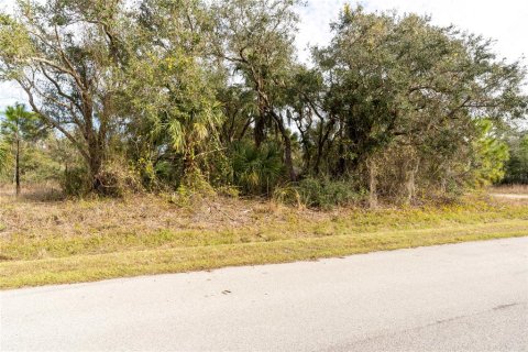 Terreno en venta en North Port, Florida № 1555218 - foto 9